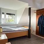 Citystaynms - Direkt Am Bahnhof Und Einkaufszentrum Neumünster
