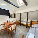 Citystaynms - Direkt Am Bahnhof Und Einkaufszentrum Πανσιόν 2*