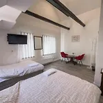 Citystaynms - Direkt Am Bahnhof Und Einkaufszentrum Neumünster
