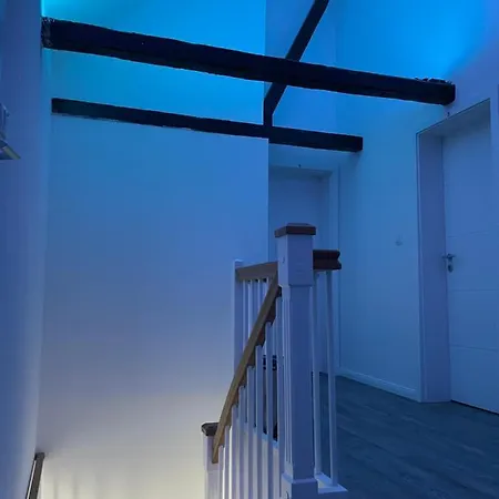 Citygluecknms - Direkt Am Bahnhof Und Einkaufszentrum Guest house Neumuenster